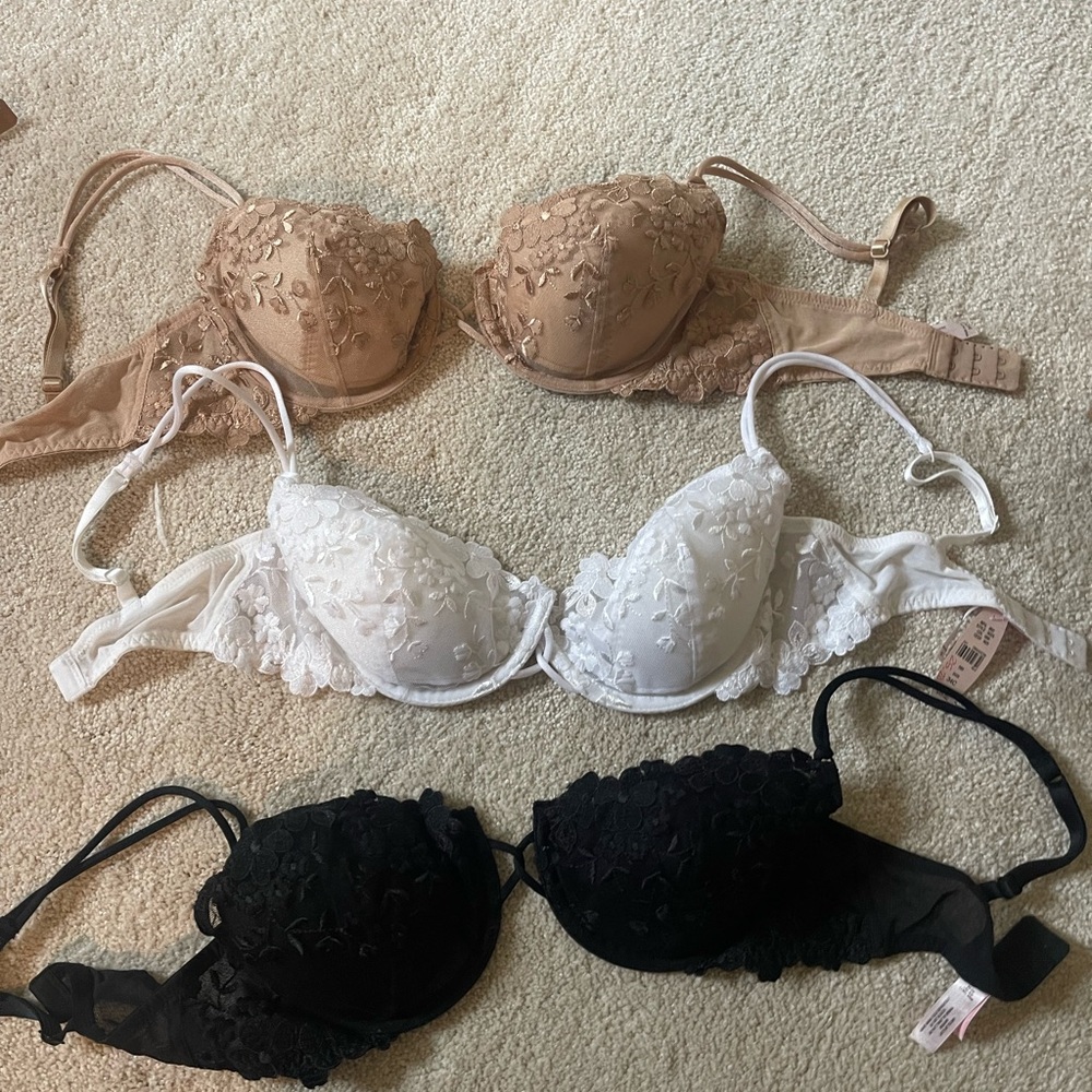 3 angel bras by Victoria secret size 34C
